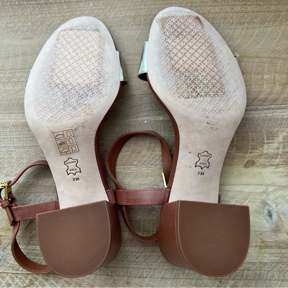 New Tory Burch Laurel Leather Block Heel Sandal Size 7 - Picture 8 of 9